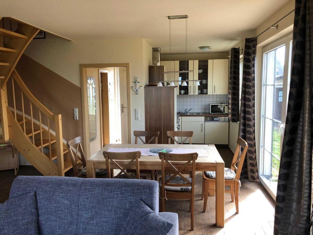Ferienhaus Boddenblick Und Kranich Vieregge Esterno foto
