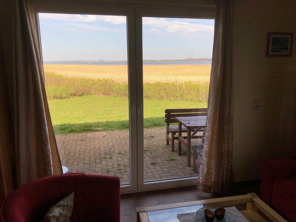 Ferienhaus Boddenblick Und Kranich Vieregge Esterno foto